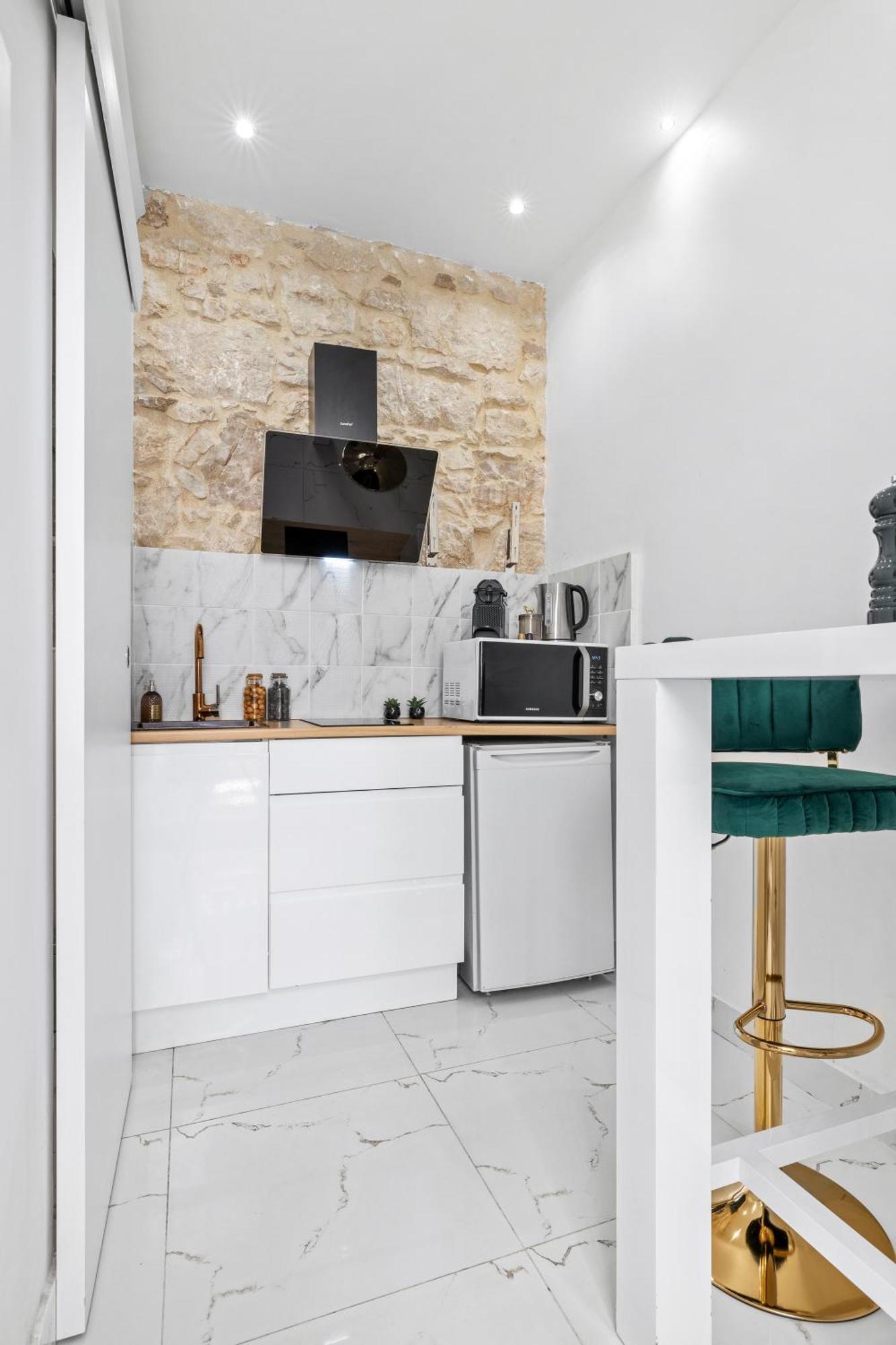 2 Rooms - Hyper Centre - Air-Conditioned - Terrace - Quiet - Tramway - Equipped Kitchen - Wifi Nice Eksteriør bilde